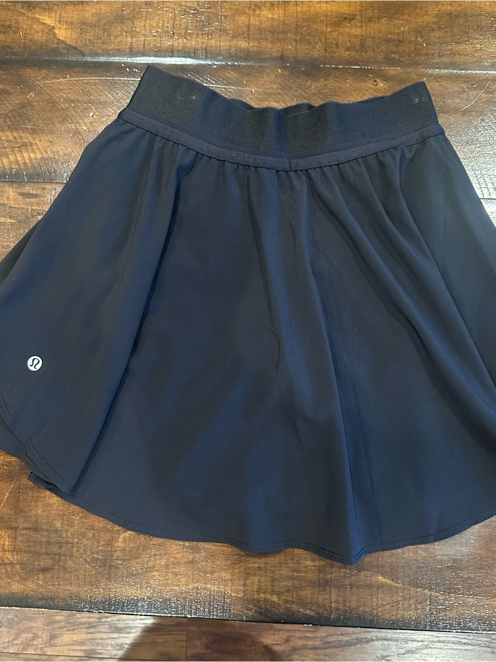 lululemon athletica Black Skirt with built in shorts size 4